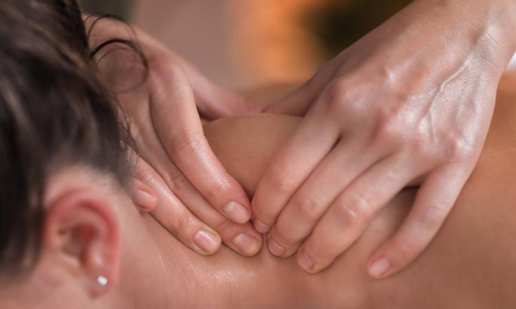 The Healing Touch: How Massage Therapy Relieves Pain